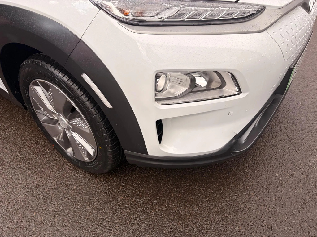 Hyundai Kona H-gdi Ultimate Suv Red #33