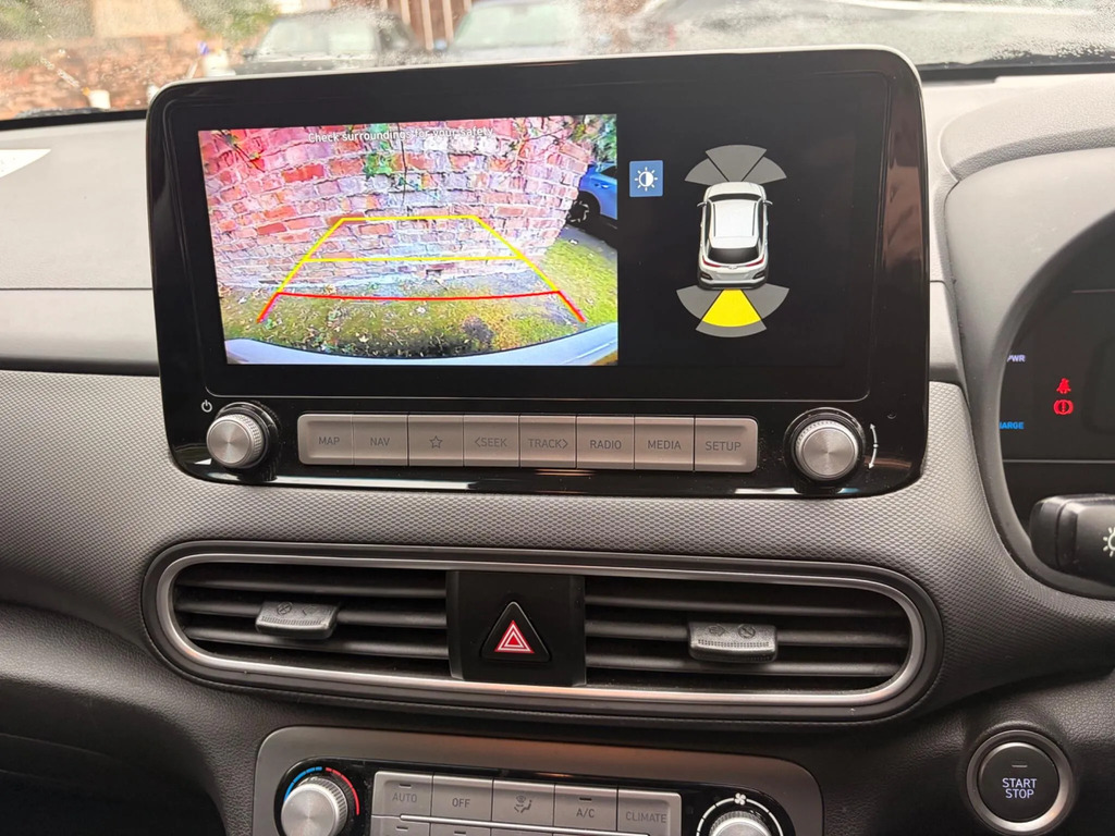 Hyundai Kona H-gdi Ultimate Suv Red #20