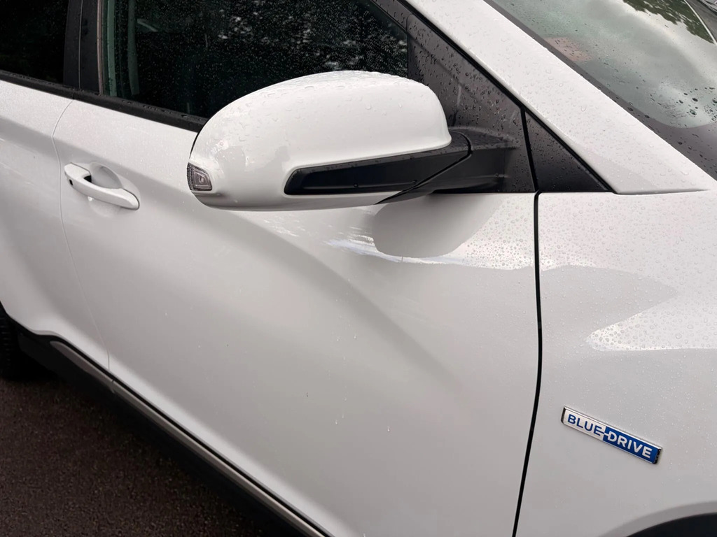 Hyundai Kona H-gdi Ultimate Suv Red #27