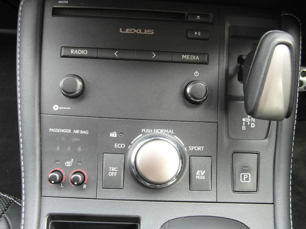 Lexus CT 1.8 Luxury Cvt Euro 6 Ss Red #11