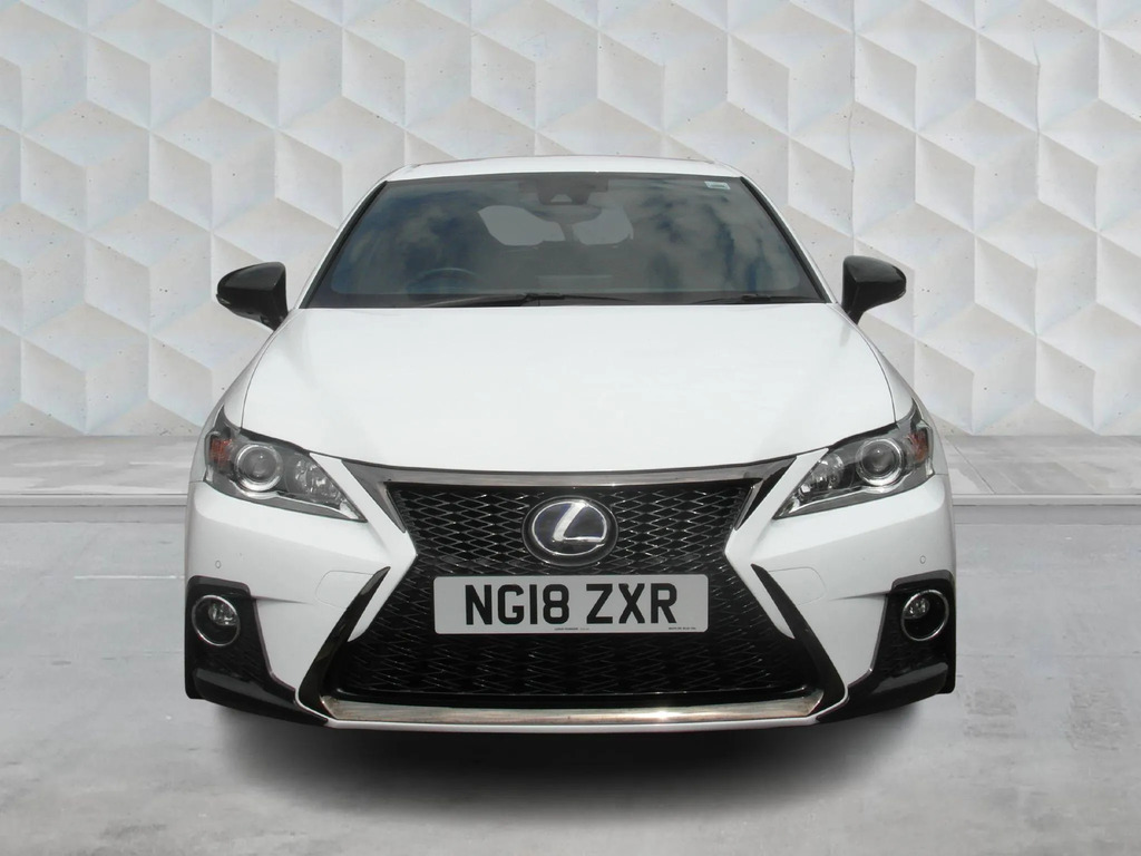 Lexus CT 200H 1.8 #2