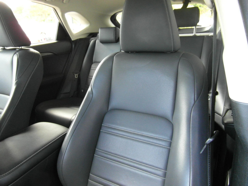 Lexus NX 300H 2.5 F-sport Cvt Premier Pack Silver #36