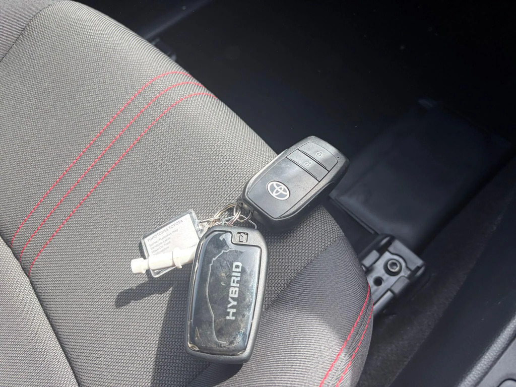 Toyota Yaris 1.5L Design Grey #19