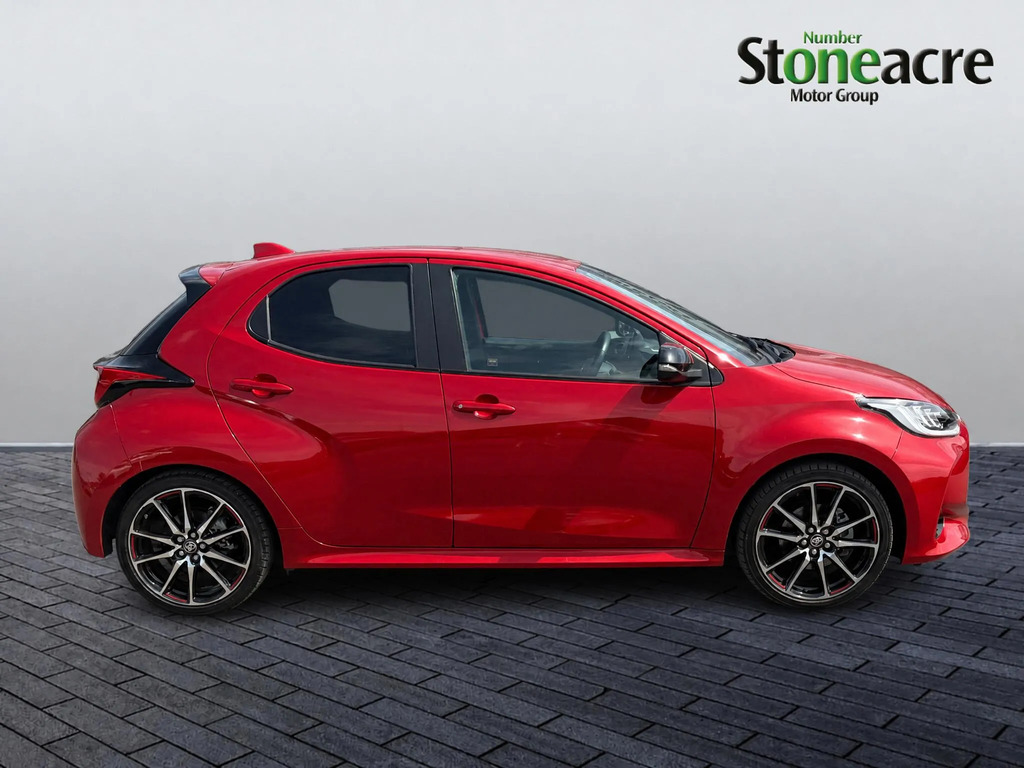 Toyota Yaris 1.5L Design Grey #2