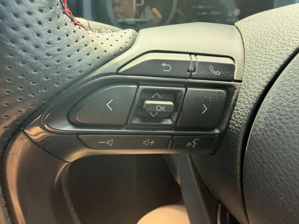 Toyota Yaris 1.5L Design Grey #16
