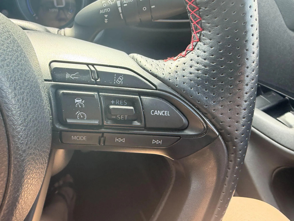 Toyota Yaris 1.5L Design Grey #14