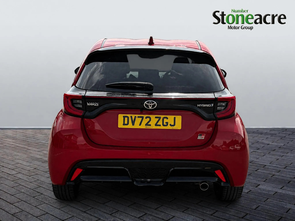 Toyota Yaris 1.5L Design Grey #4
