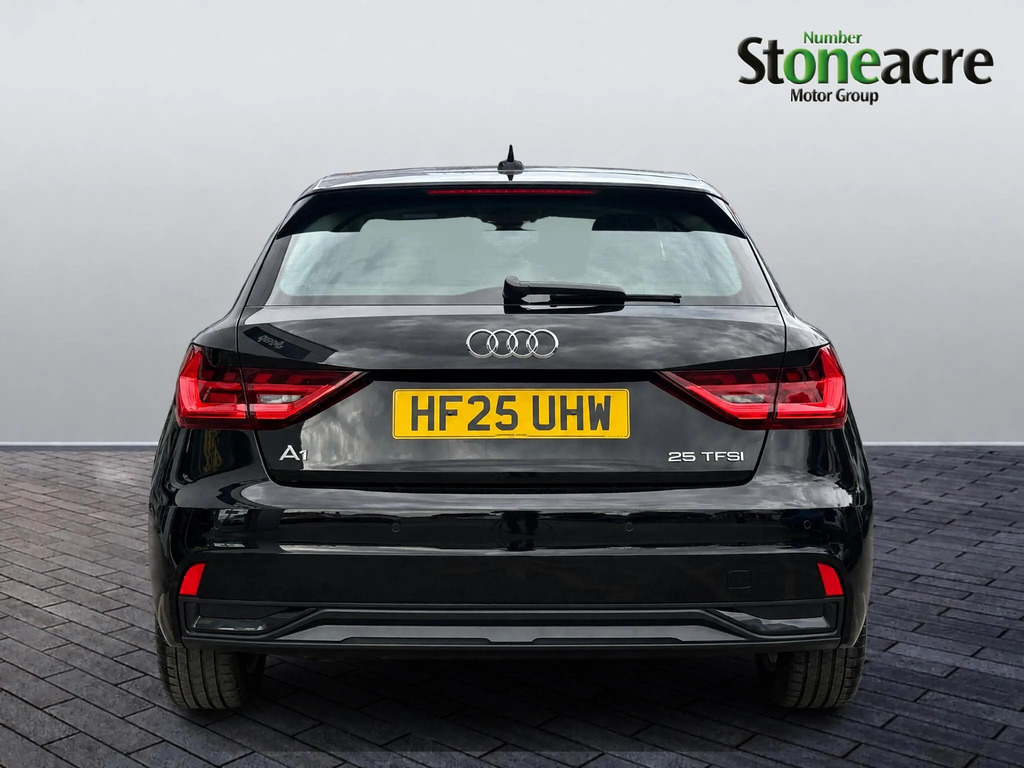 Audi A1 1.0 Tfsi 25 Sport Sportback Euro 6 Ss #4