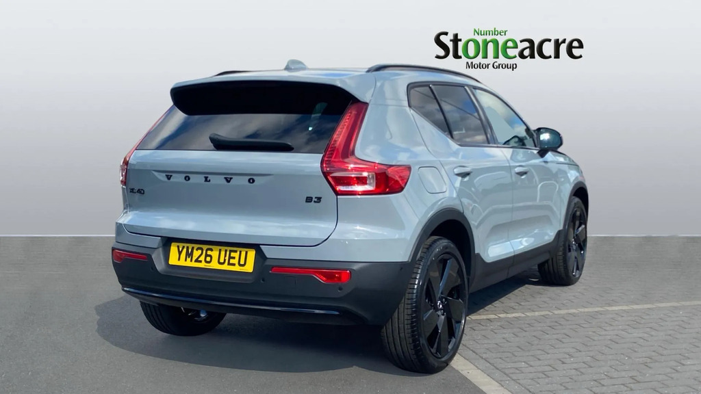 Volvo XC40 2.0 B3 Mhev Plus Black Edition Dct Euro 6 S  #2