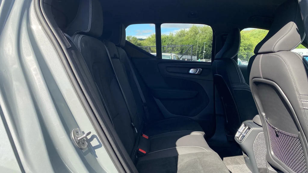 Volvo XC40 2.0 B3 Mhev Plus Black Edition Dct Euro 6 S  #6