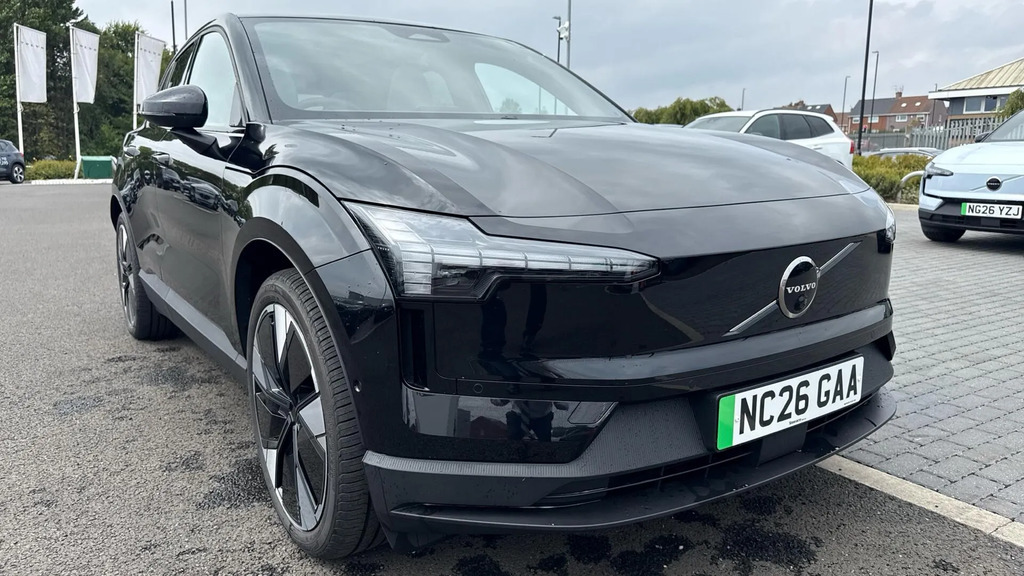 Volvo EX30 Ultra Twin Motor Performance 422Bhp - White #39