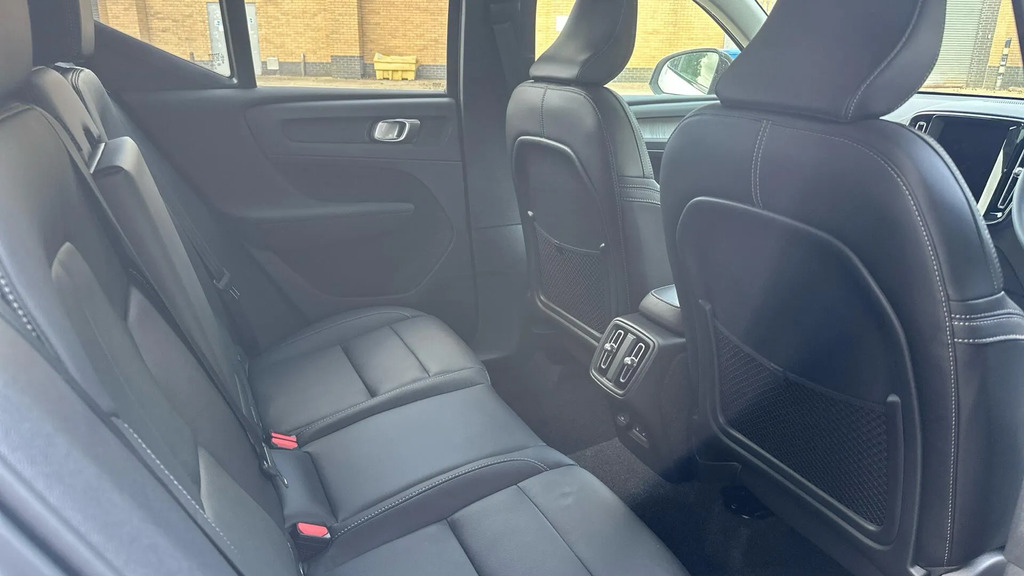 Volvo XC40 2.0 B3 Mhev Ultra Dark Dct Euro 6 Ss #6
