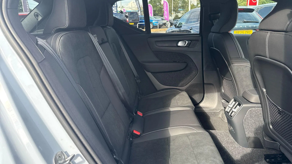 Volvo EX40 Ultra, Twin Motor, Grey #8