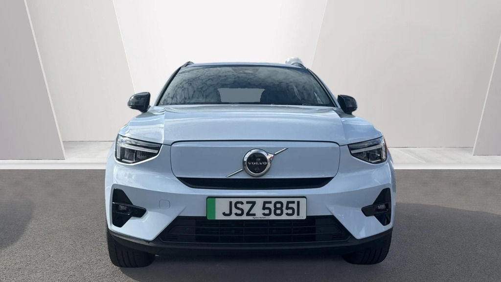 Volvo EX40 Single Motor Extended Range 82Kwh Plus Pro  #2