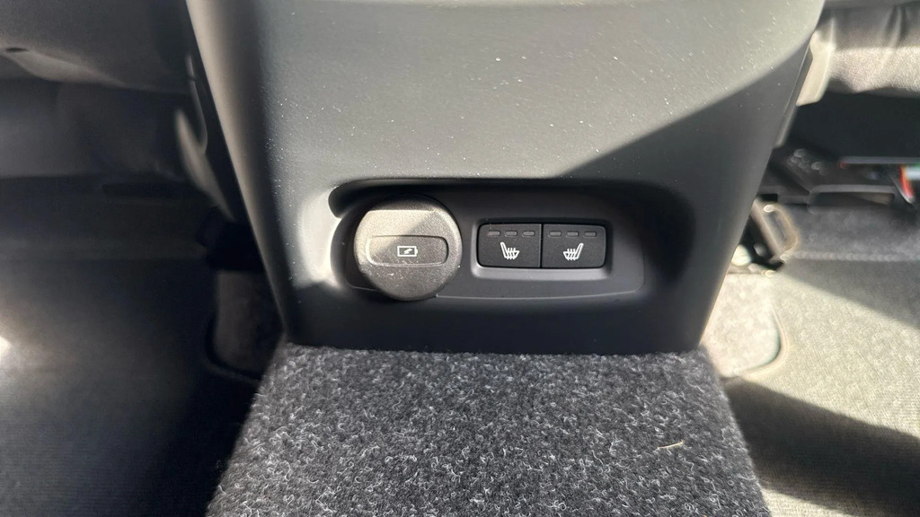 Volvo EX40 Ultra, Twin Motor, Grey #15