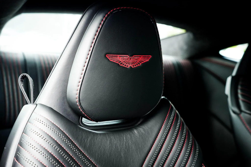 Aston Martin DB11 4.0 V8 Coupe Euro 6 Ss 510 Ps Black #31