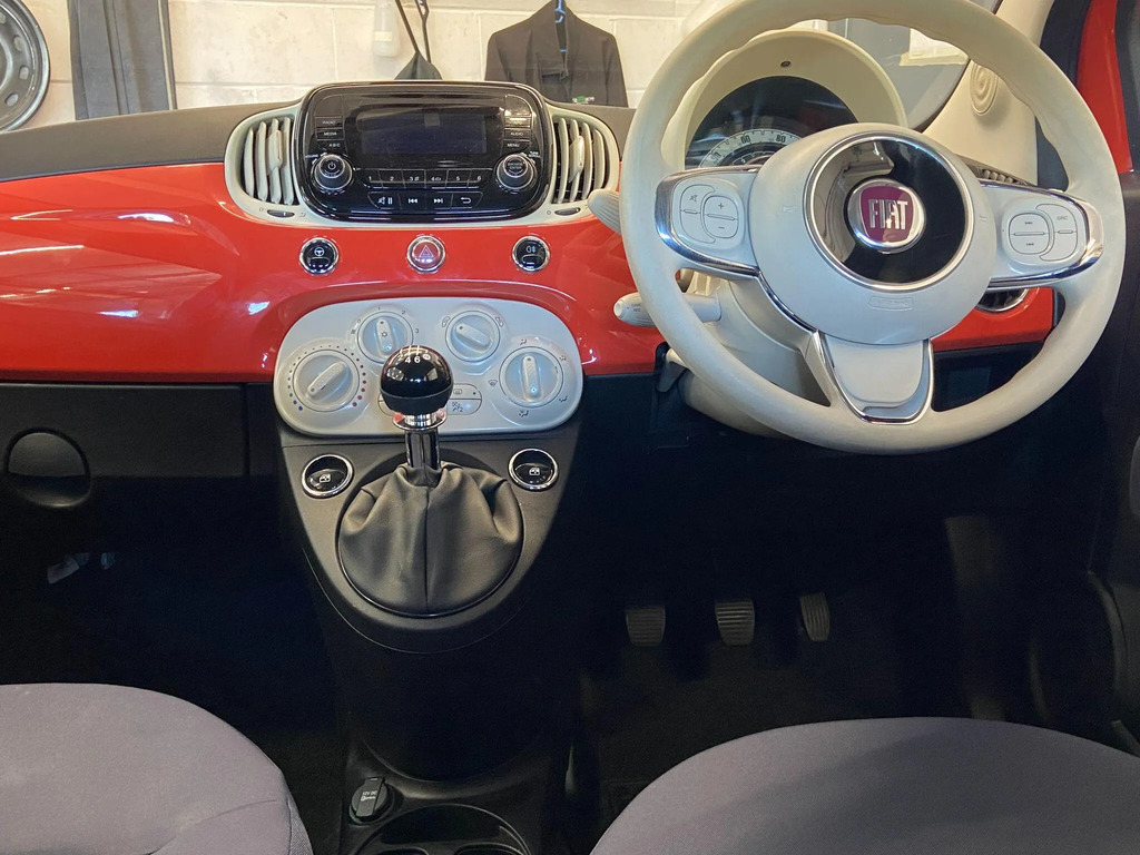 Fiat 500 Dolcevita 3-Door Green #16