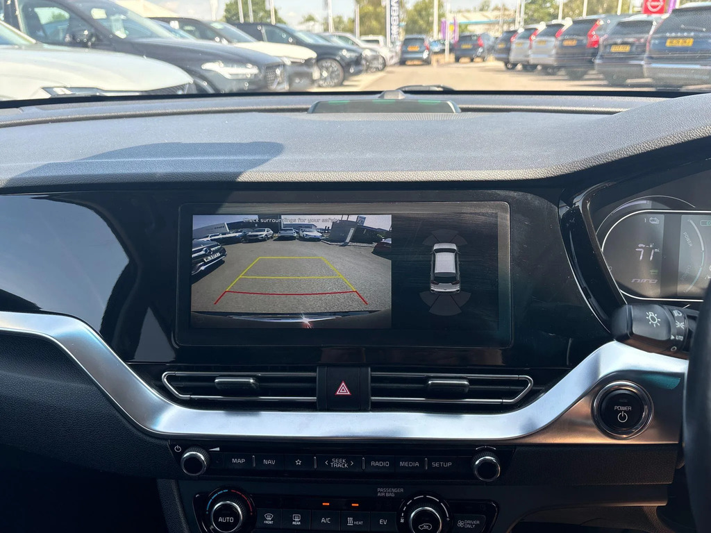 Kia e-Niro Niro 1.6 Gdi Hybrid 2 Dct Estate White #25