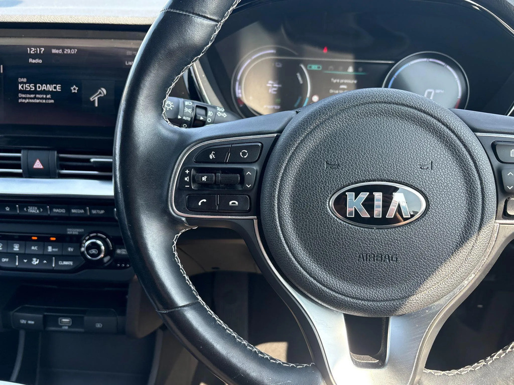 Kia e-Niro Niro 1.6 Gdi Hybrid 2 Dct Estate White #30