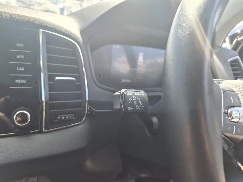 Skoda Karoq 1.5 Tsi Se L Silver #23