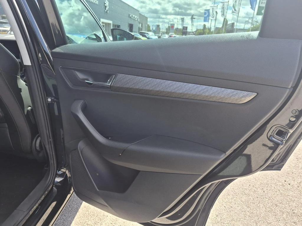 Skoda Karoq 1.5 Tsi Se L Silver #32