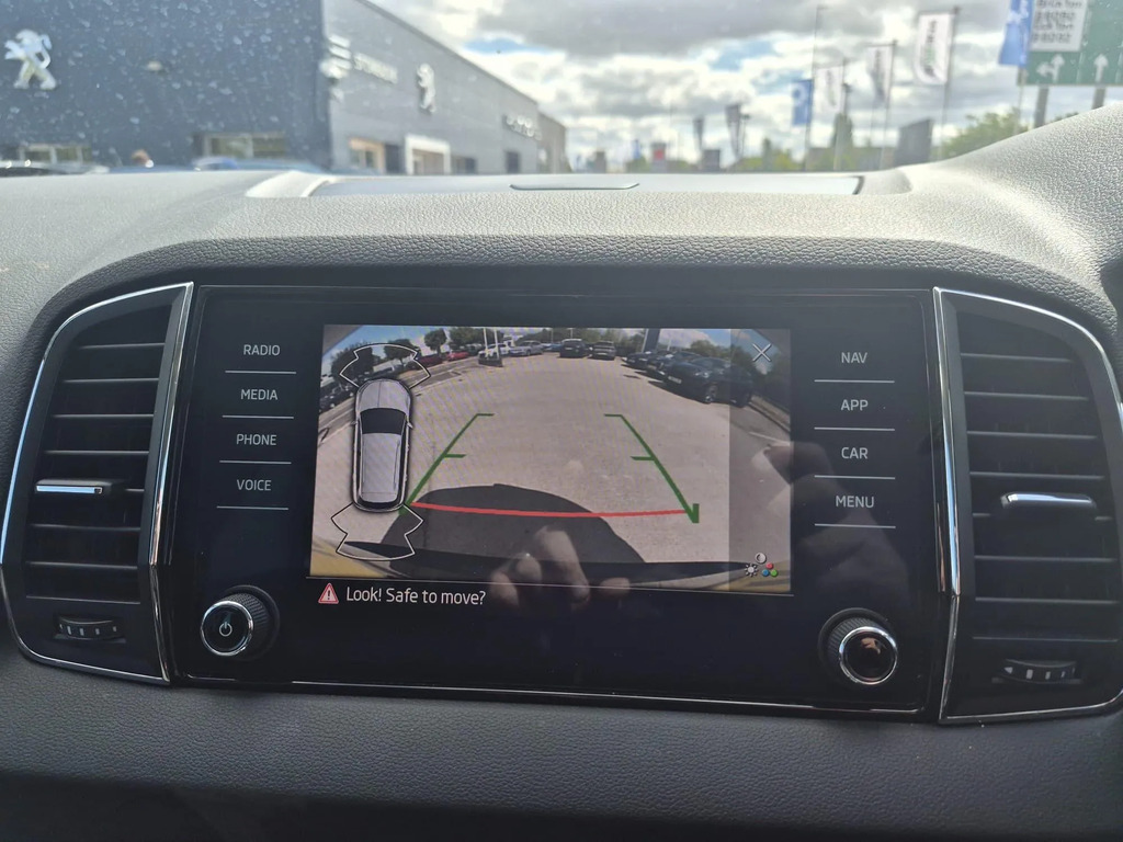 Skoda Karoq 1.5 Tsi Se L Silver #26
