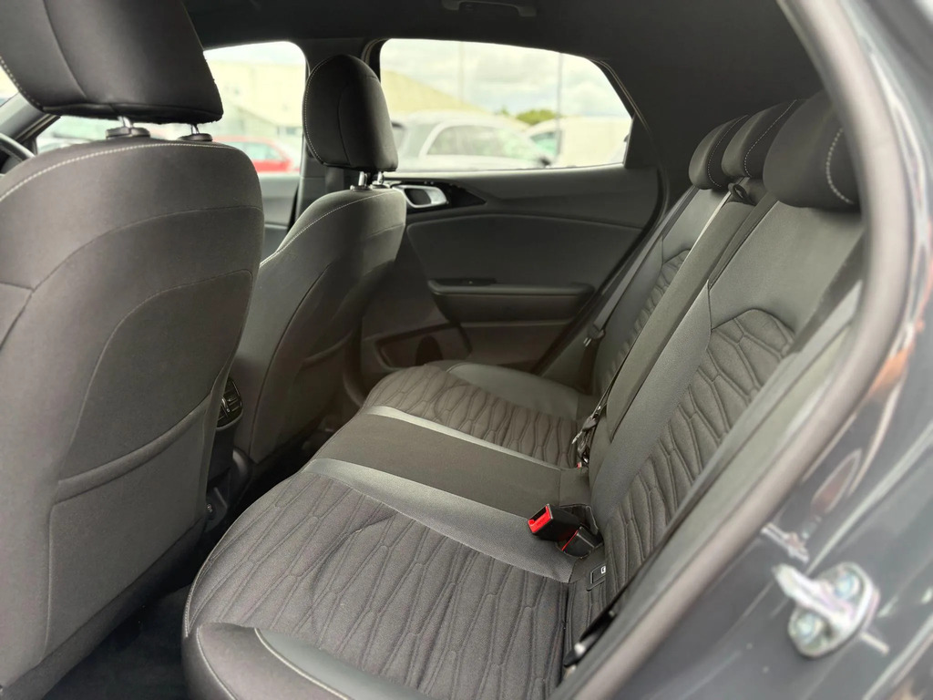 Kia Xceed 1.5 T Gdi Gt Line Suv Ss Silver #12