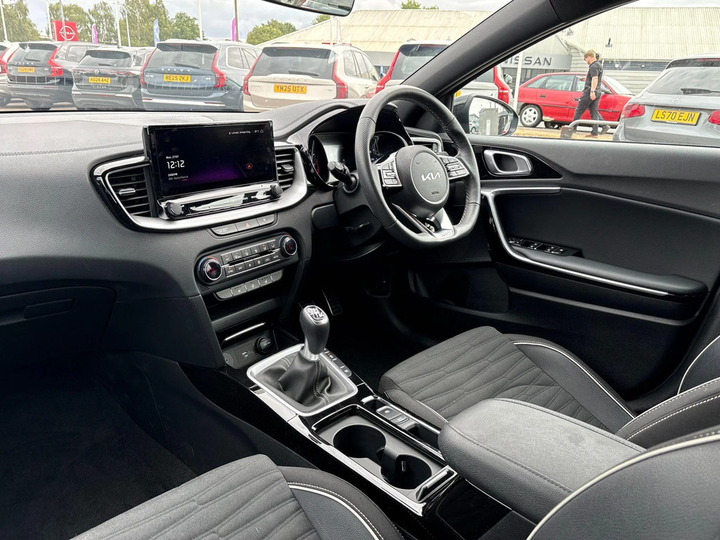 Kia Xceed 1.5 T Gdi Gt Line Suv Ss Silver #9