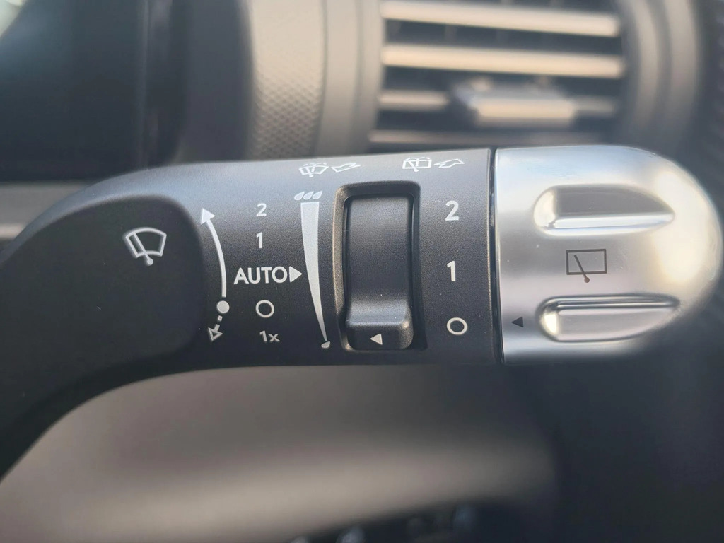Hyundai Inster Cross 49Kwh Tech My26 Green #19