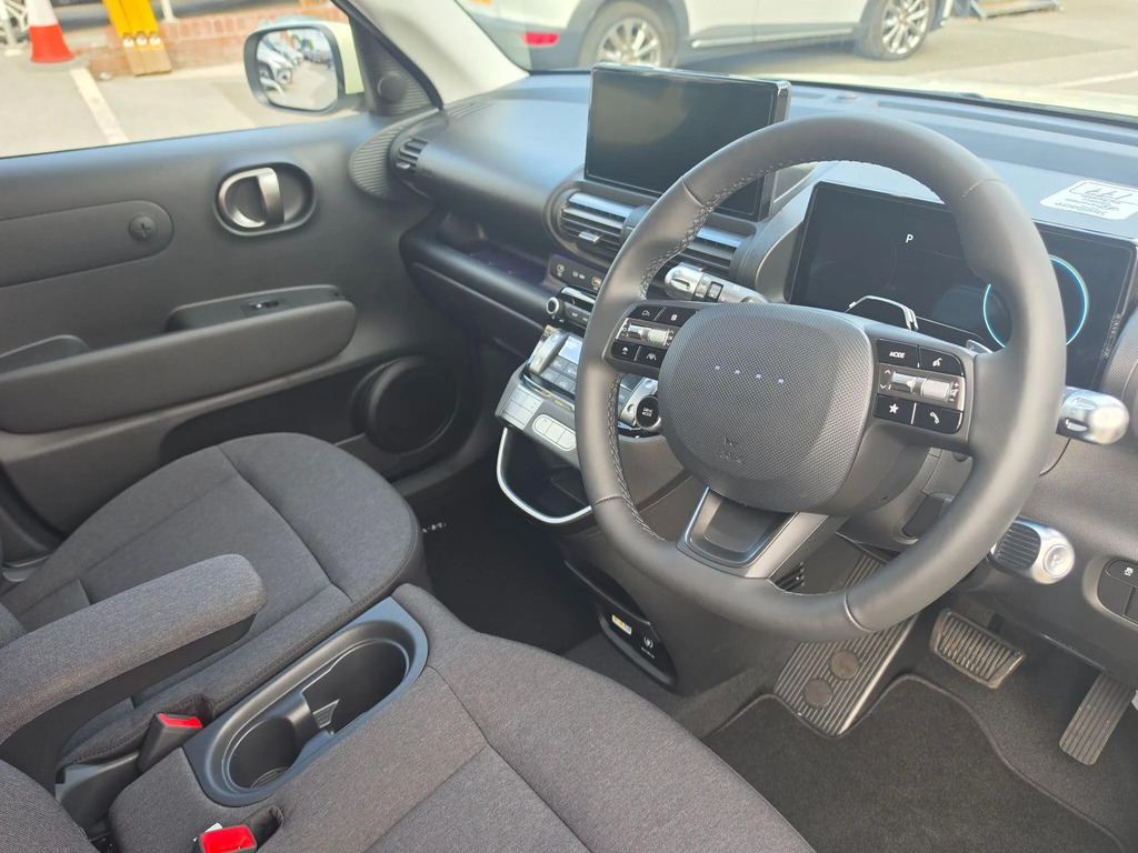Hyundai Inster Cross 49Kwh Tech My26 Green #9