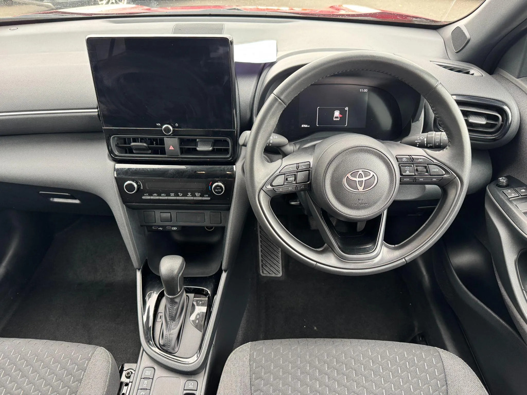 Toyota Yaris Cross Excel Black #15