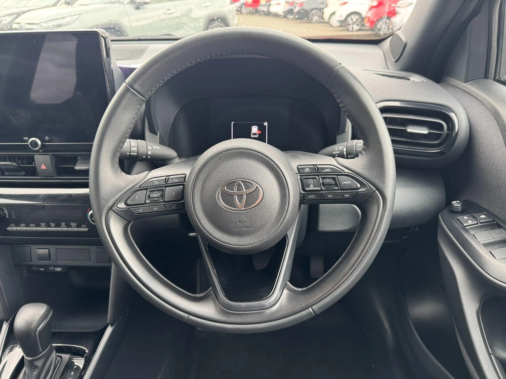 Toyota Yaris Cross Excel Black #17
