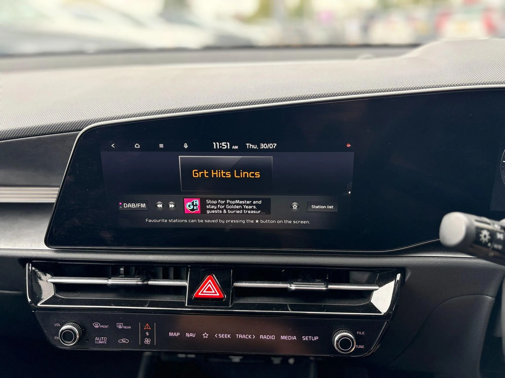 Kia e-Niro Kia Niro 64.8Kwh 4 Suv 201 Bhp Red #24
