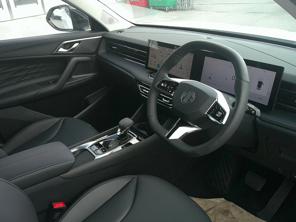 MG HS 1.5 T-gdi Trophy Suv Euro 6 Ss Black #12