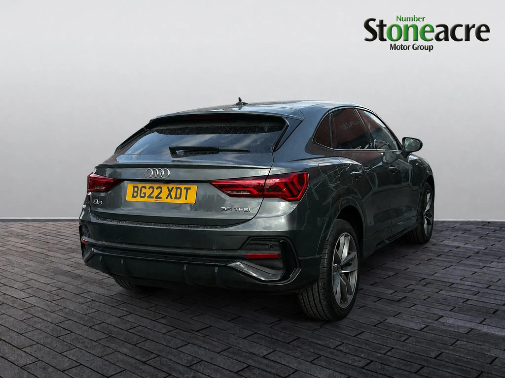 Audi Q3 1.5 Tfsi Cod 35 Black Edition Sportback S Tronic E  #3