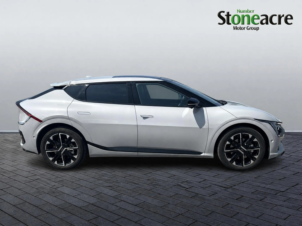 Kia EV6 239Kw Gt Line S 84Kwh Awd Estate White #8