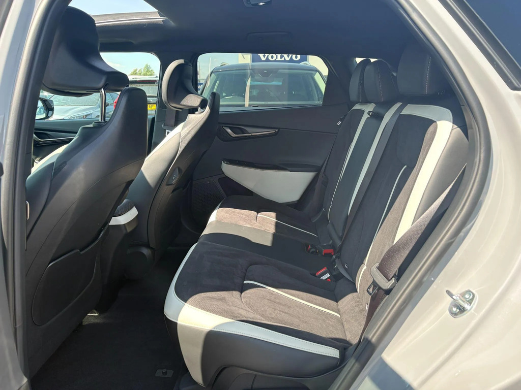 Kia EV6 239Kw Gt Line S 84Kwh Awd Estate White #14