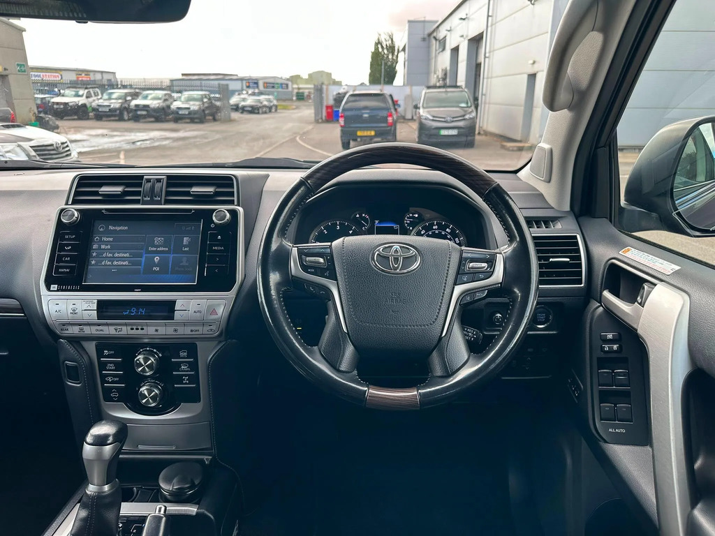 Toyota Land Cruiser 2.8 D-4d Invincible #6