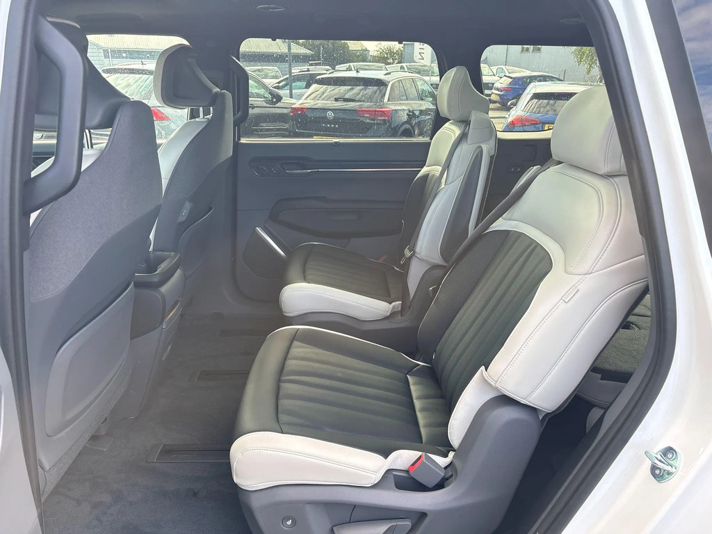 Kia EV9 282Kw Gt-line 99.8Kwh Awd Estate SD25CXG Blue #13