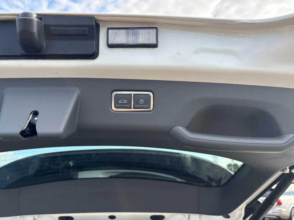 Kia EV9 282Kw Gt-line 99.8Kwh Awd Estate SD25CXG Blue #23