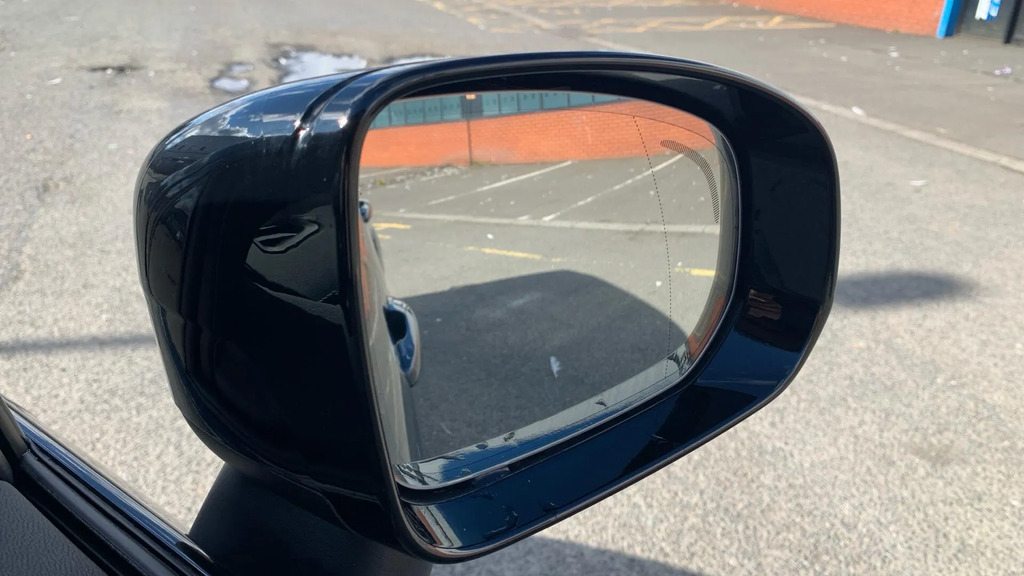 Volvo XC60 Black Edition Plus, T6 Awd Plug-in Hybrid, Electri Black #30