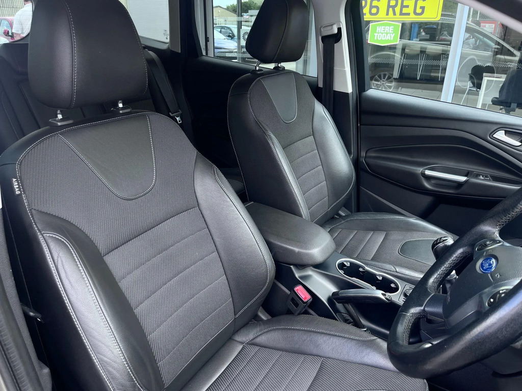 Ford Kuga Suv 2.0 Tdci Zetec Awd Euro 6 Ss 201515 Blue #15