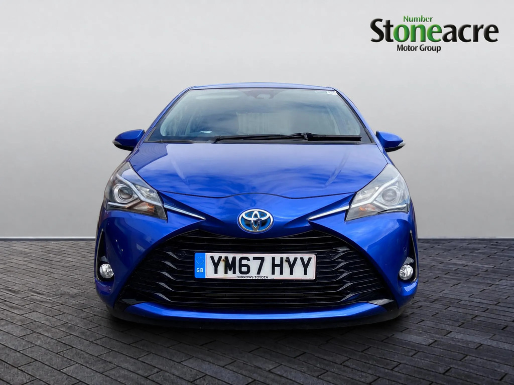 Toyota Yaris 1.5 Vvt-h Icon Tech Hatchback  #2