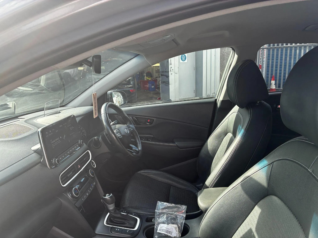 Hyundai Kona Kona Premium Se Ev Red #26