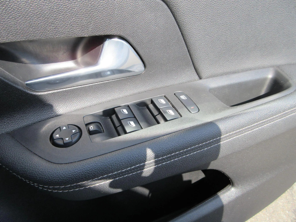 BMW i3 135Kw S 42Kwh Lodge Interior World Black #13
