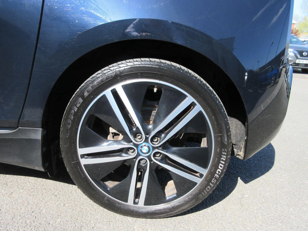 BMW i3 135Kw S 42Kwh Lodge Interior World Black #23
