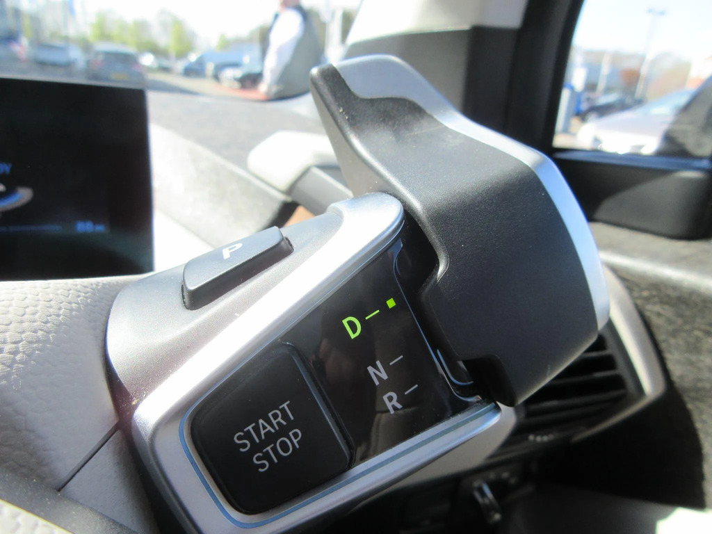 BMW i3 135Kw S 42Kwh Lodge Interior World Black #33