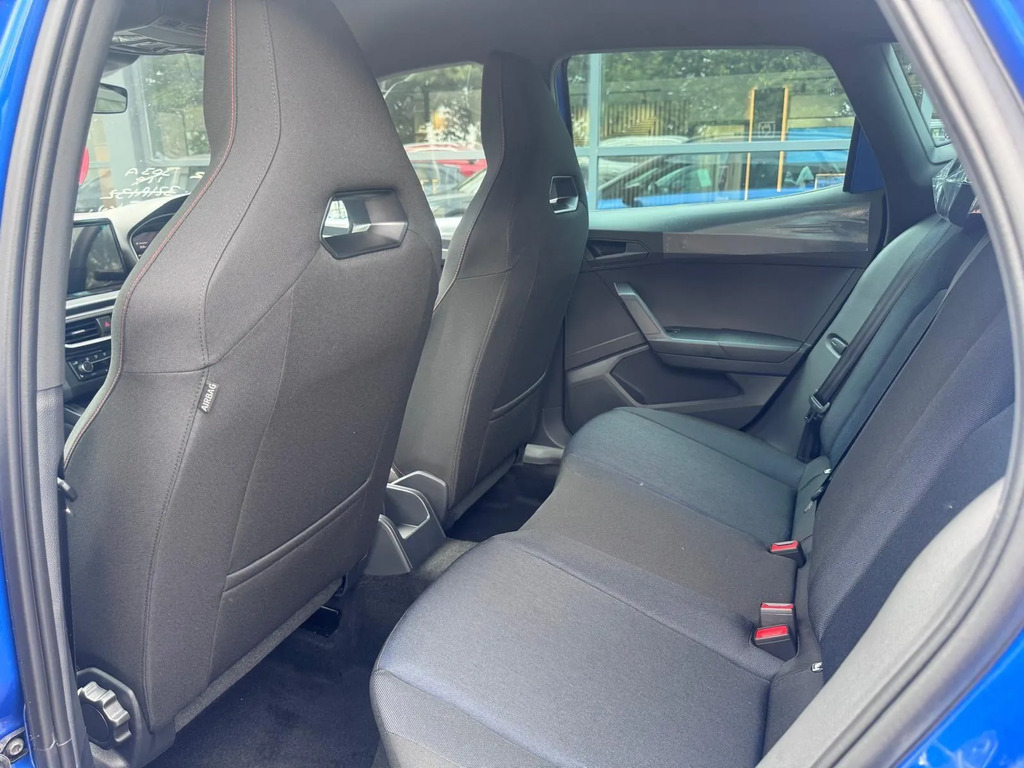 Seat Arona 1.0 Tsi 115 Fr Sport Grey #9