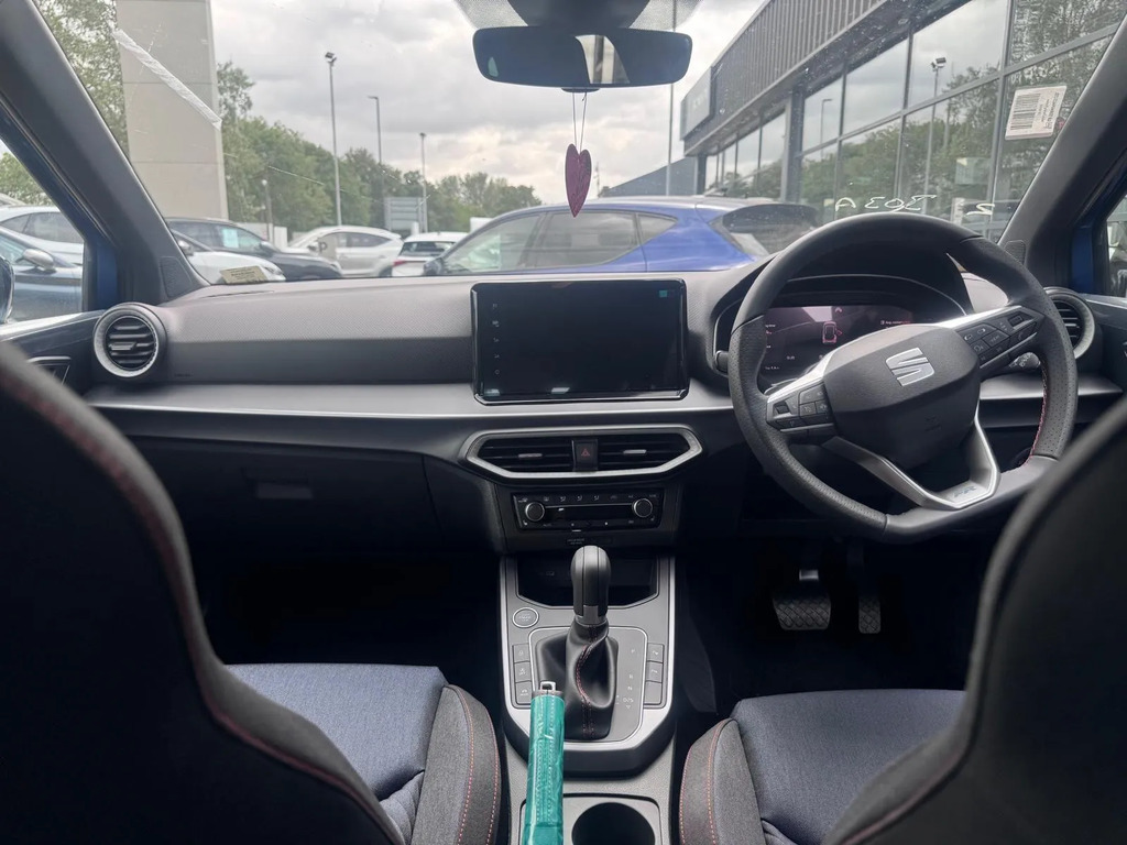 Seat Arona 1.0 Tsi 115 Fr Sport Grey #10