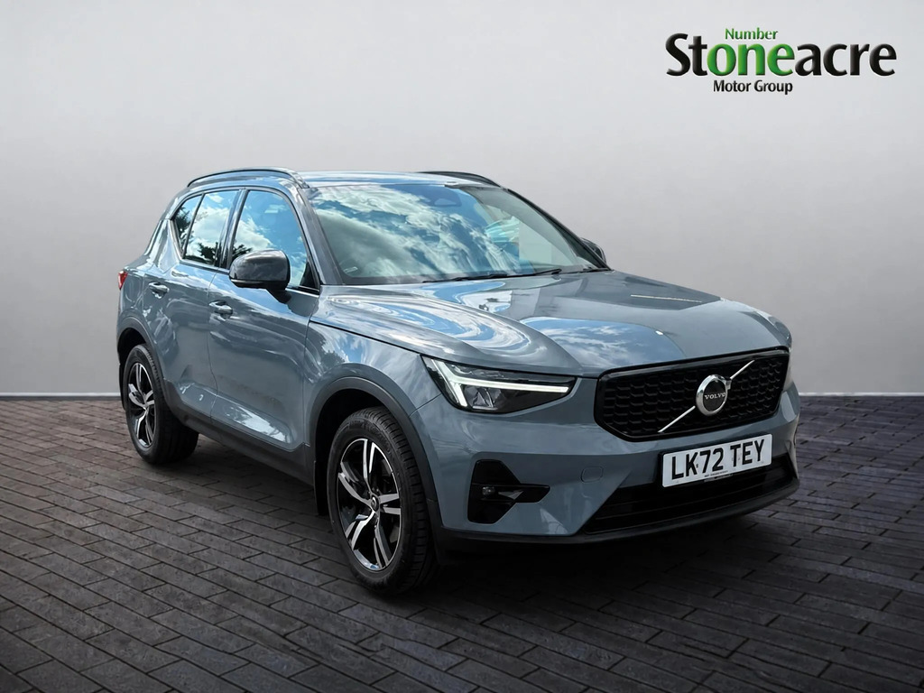 Volvo XC40 2.0 B3p Plus Dark